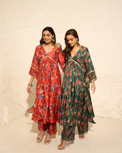 Green Kalamkari Gathering Ghera Royal Floral Print set (3 pc)