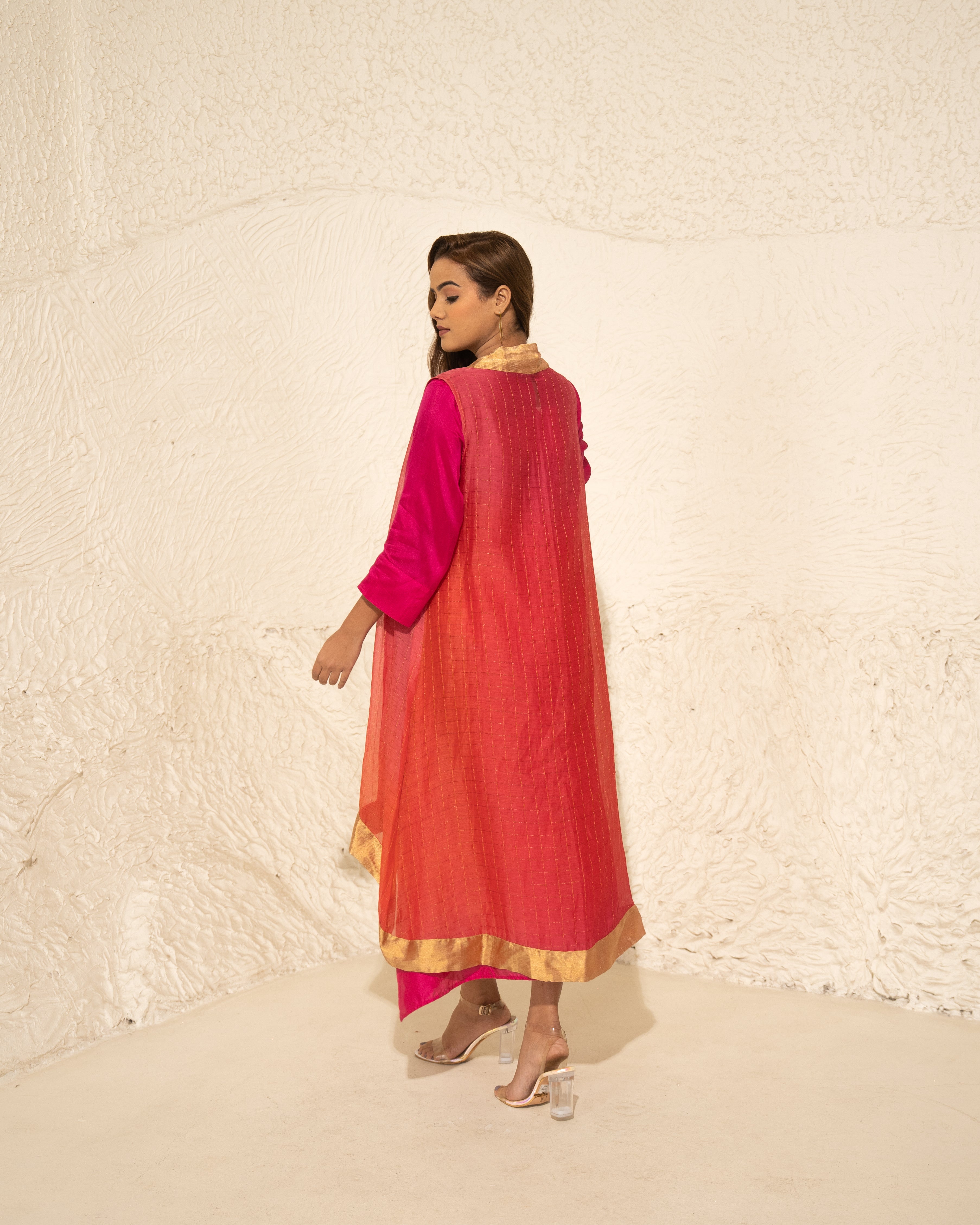 Fuschia Red Silk Kurta With Hand Woven Tissue Cape (2 pc)
