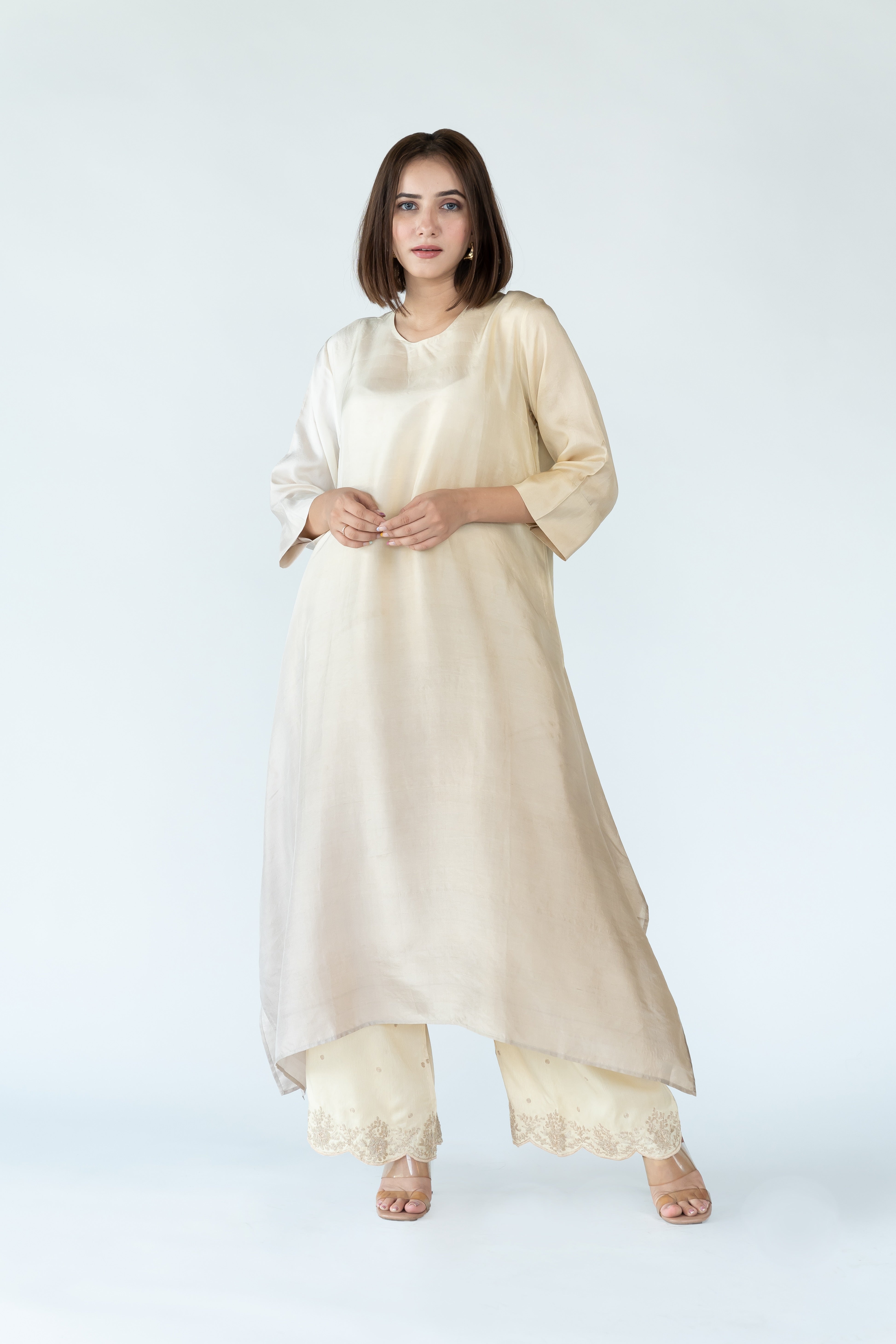 Ivory Ombre Kurta with heavy Banarasi Bandhej Dupatta