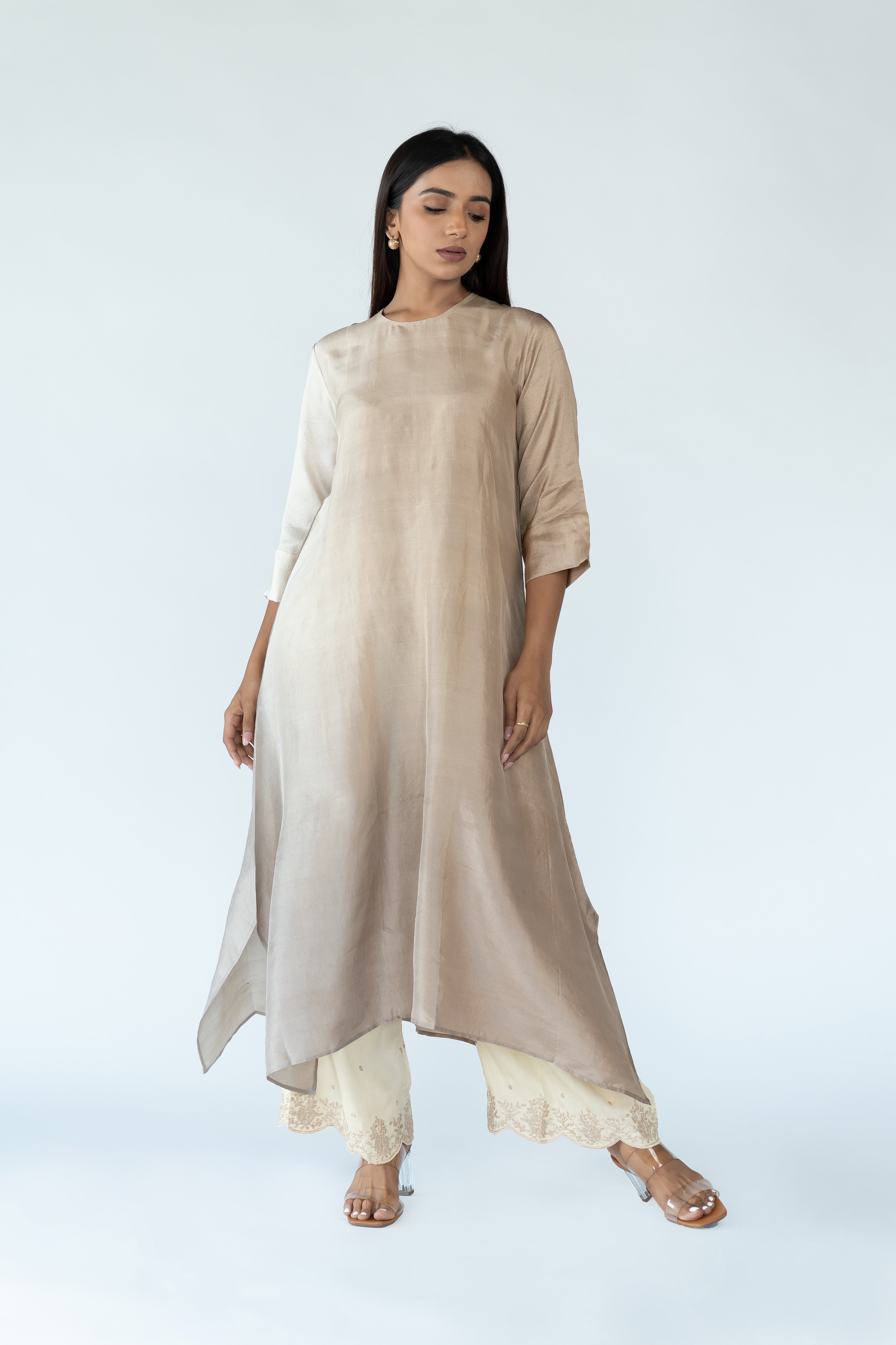 Dark Ivory Ombre Kurta with heavy Banarasi Bandhej Dupatta