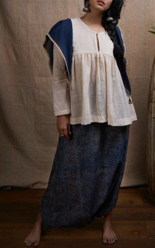 Jabhla Top And Cotton Ajrakh Fisherman Pants.
