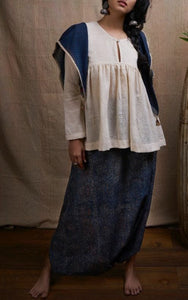 Jabhla Top And Cotton Ajrakh Fisherman Pants.