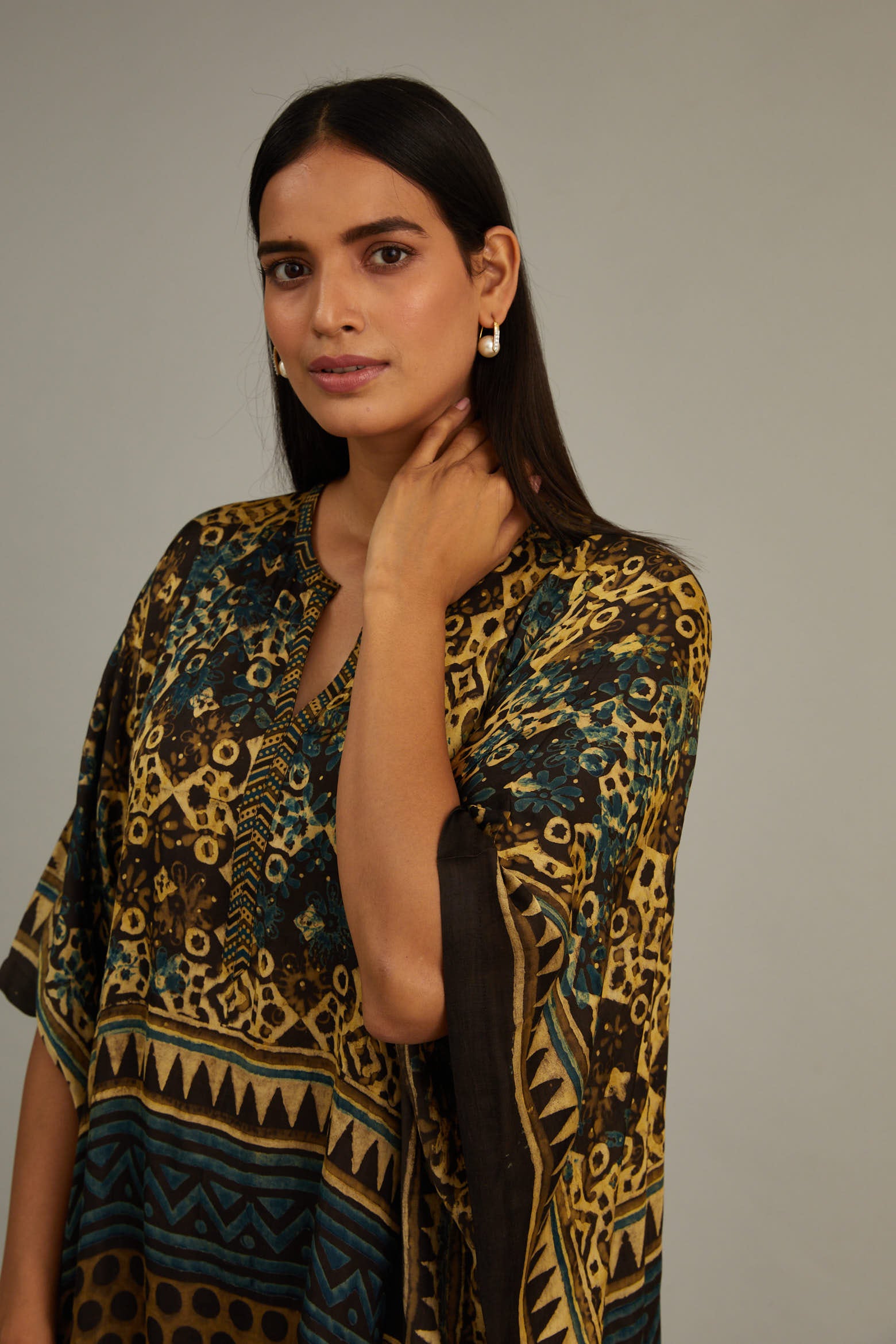 Black Khakhi Hand Blocked Kaftan With Tassles