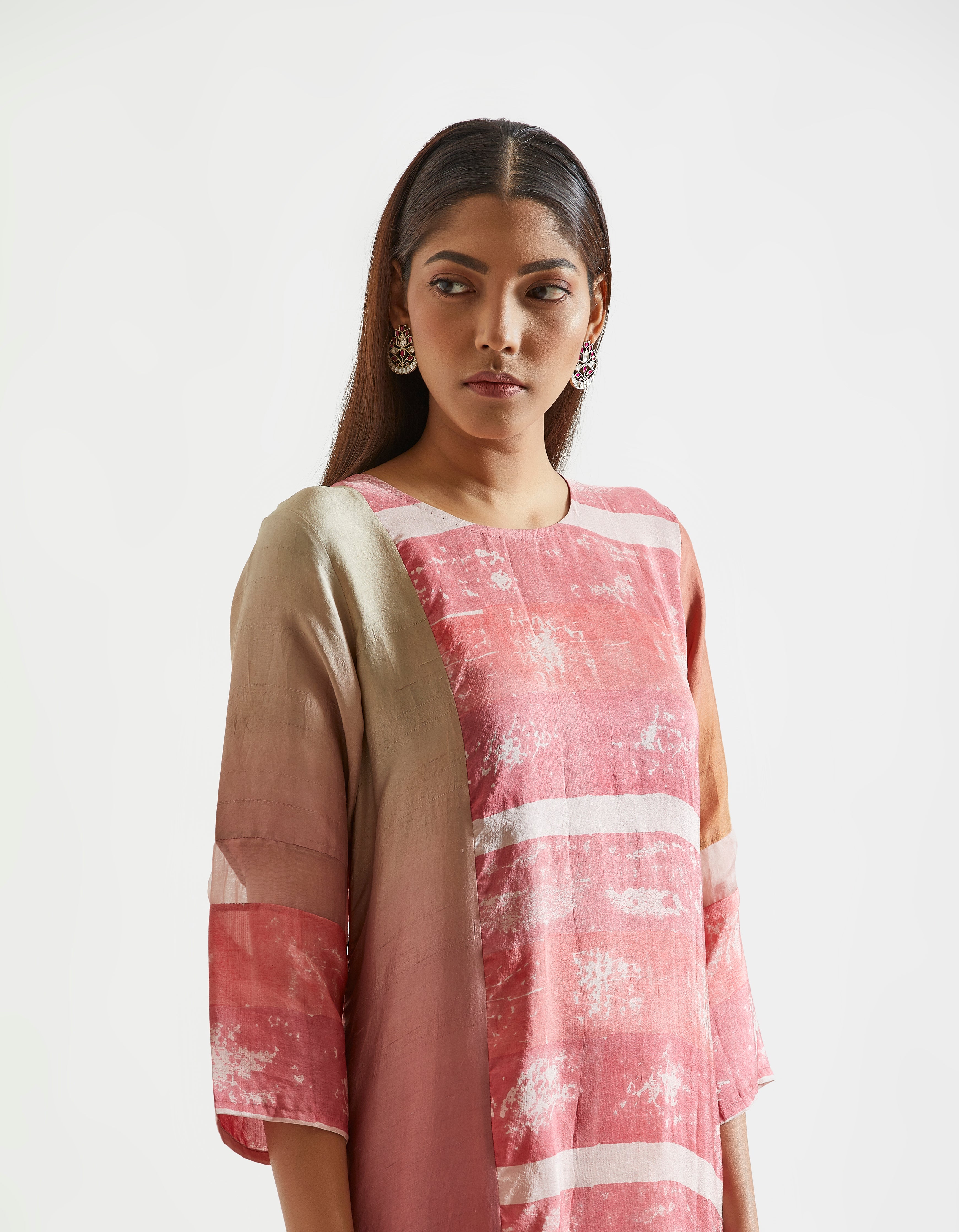 Limited Edition : Ombre Pink Long Kurta With Abstract Print All Over.