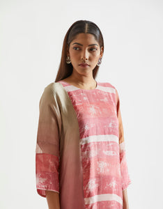 Limited Edition : Ombre Pink Long Kurta With Abstract Print All Over.