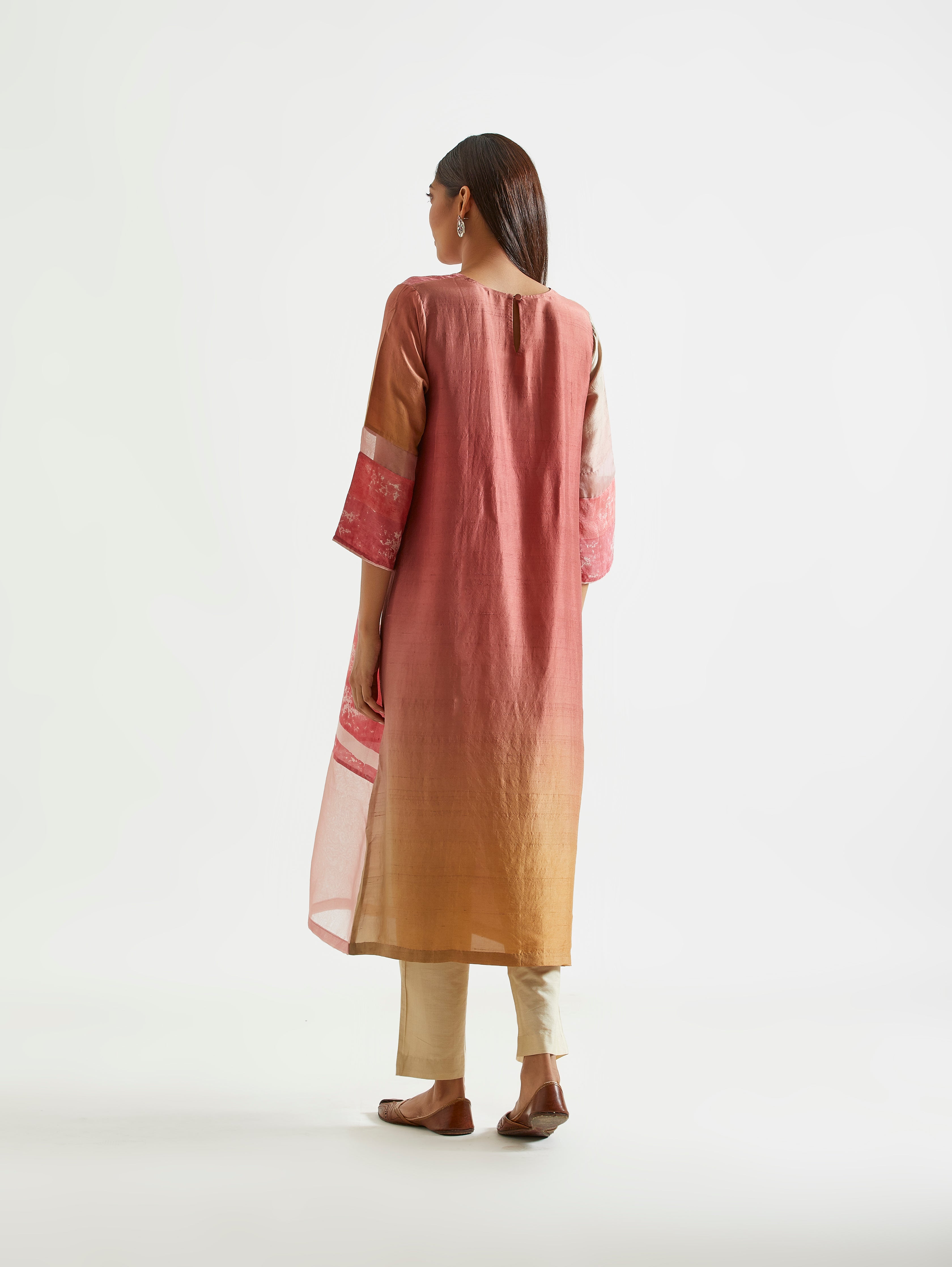 Limited Edition : Ombre Pink Long Kurta With Abstract Print All Over.