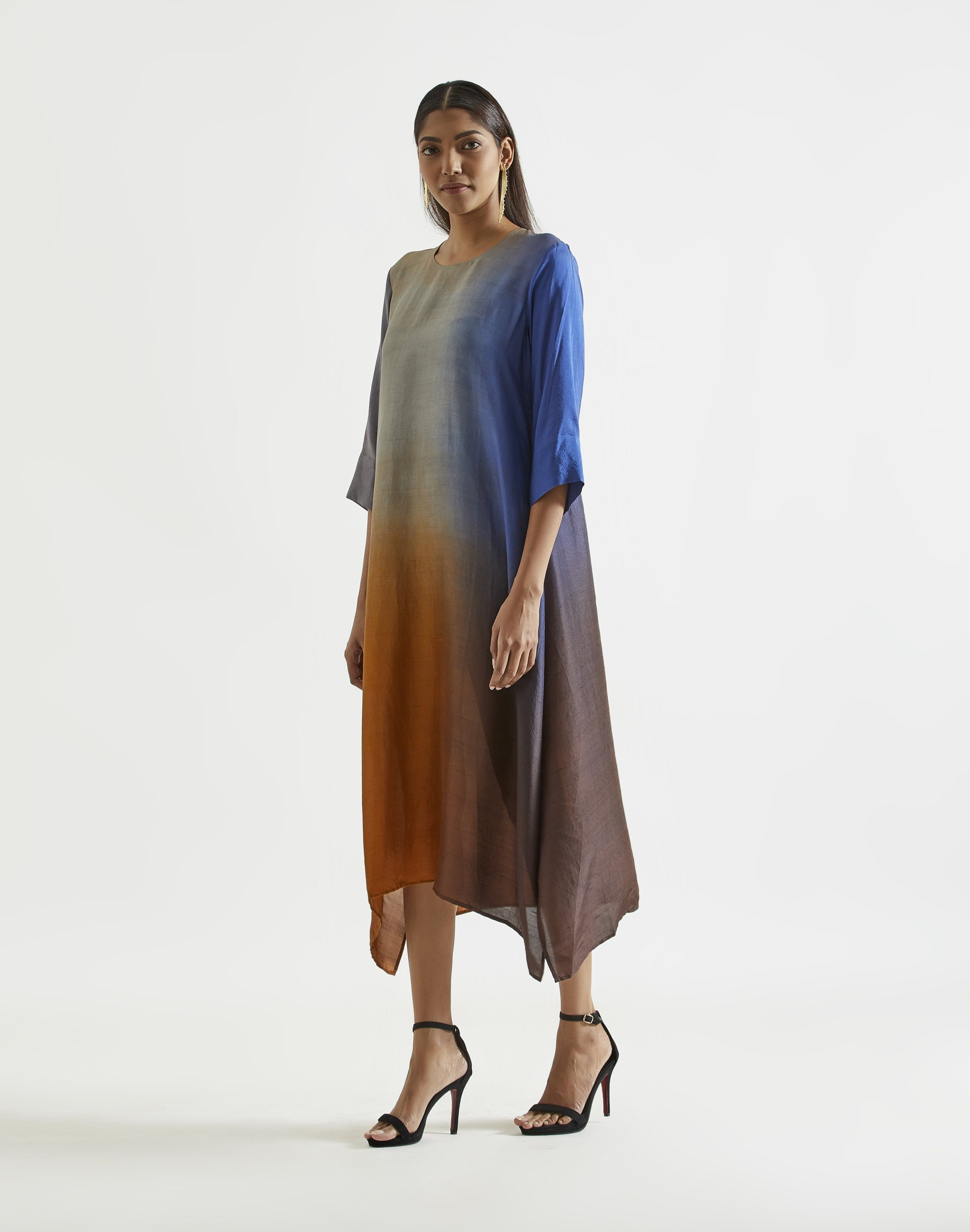 Ink Mustard Asymmetric Dupion Silk Ombre Kurta With Silk Printed Stole