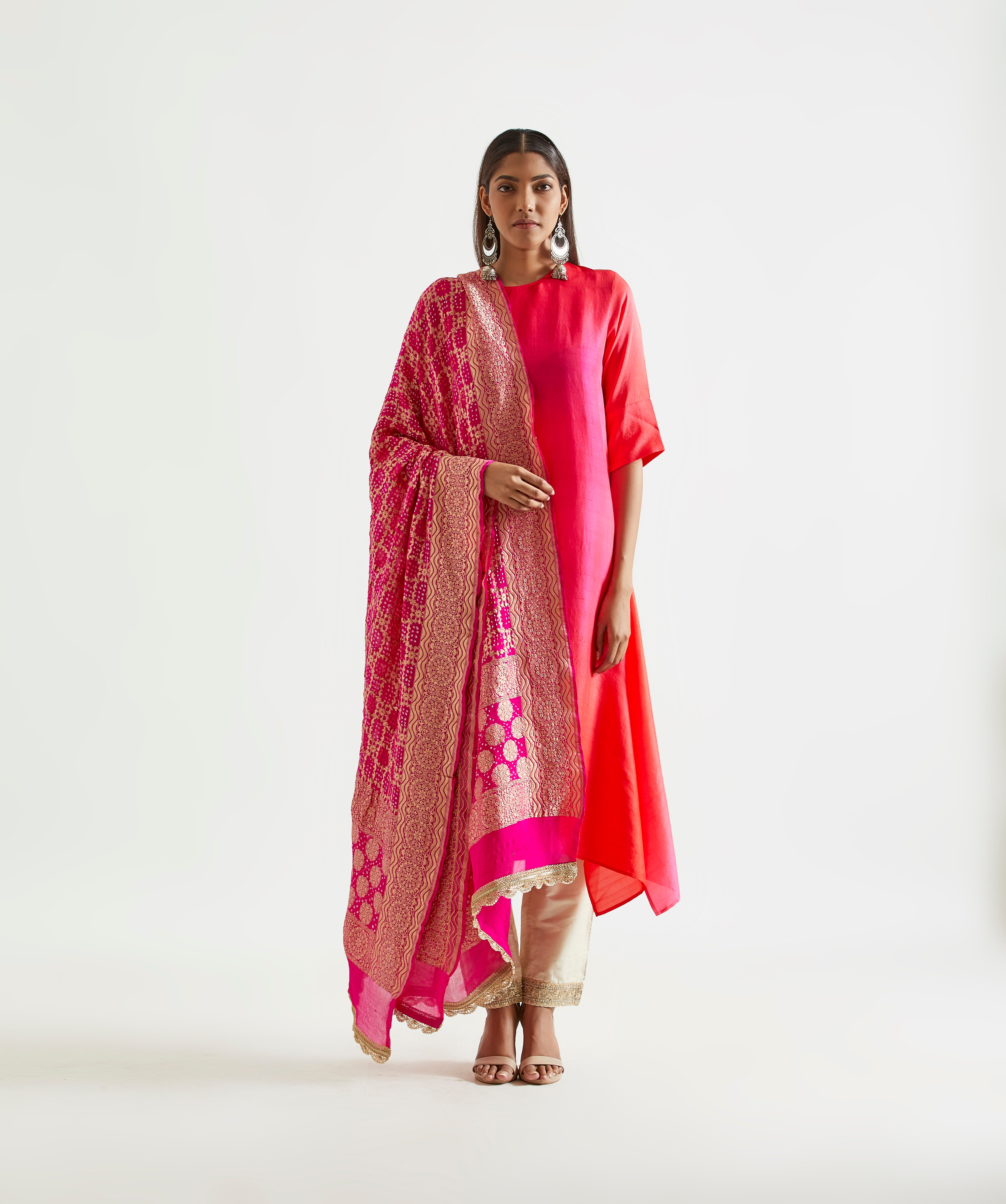 Bright Fuchsia Red Ombre Kurta with heavy Banarasi Bandhej Dupatta