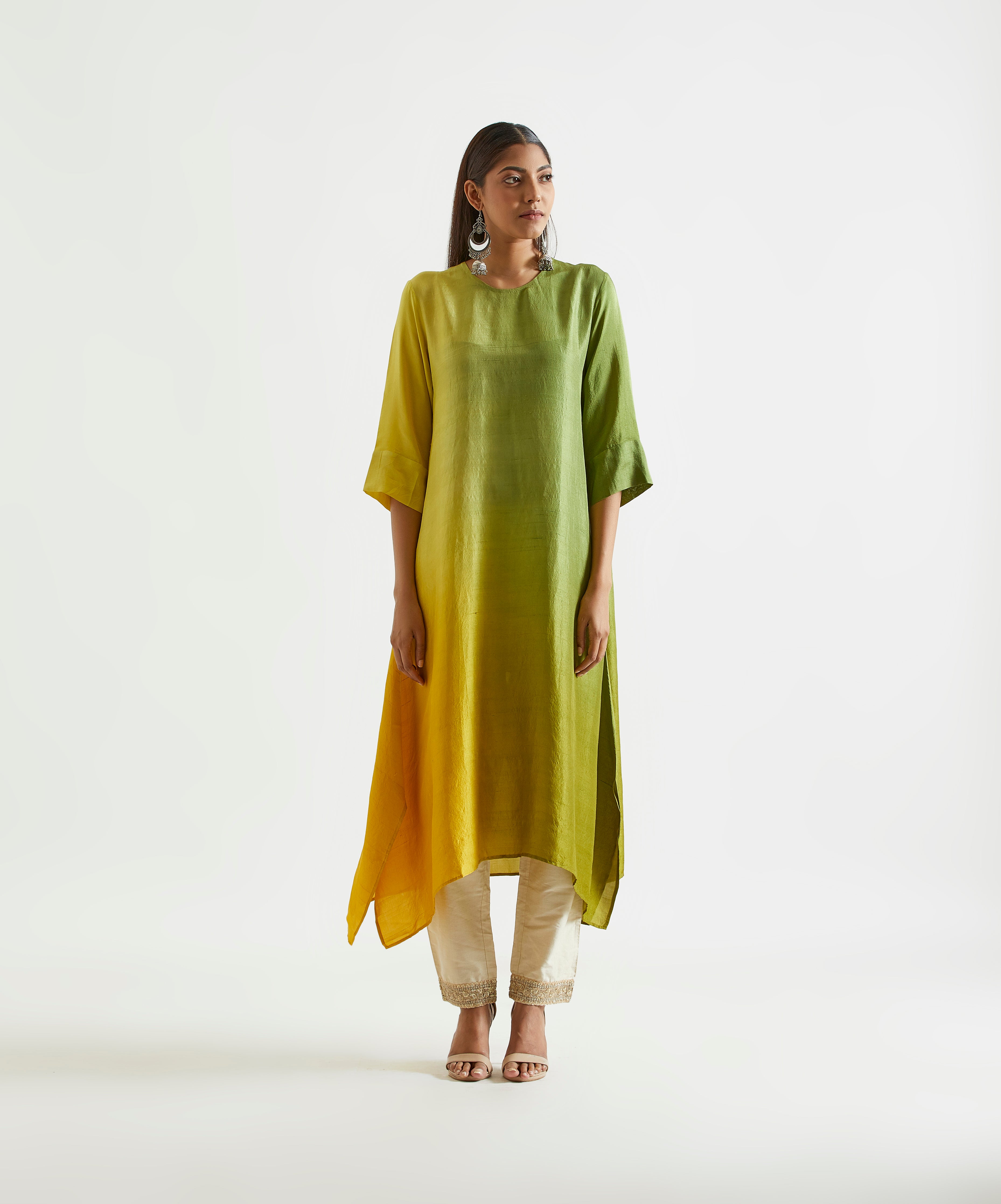 Sage Mustard Ombre Hued Kurta With Printed Stole