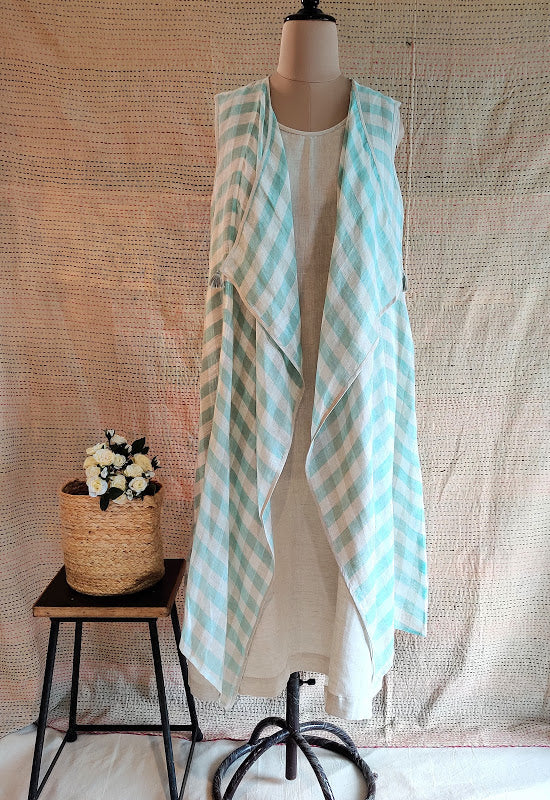 Linen Checks Cape With Solid Slip Dress.