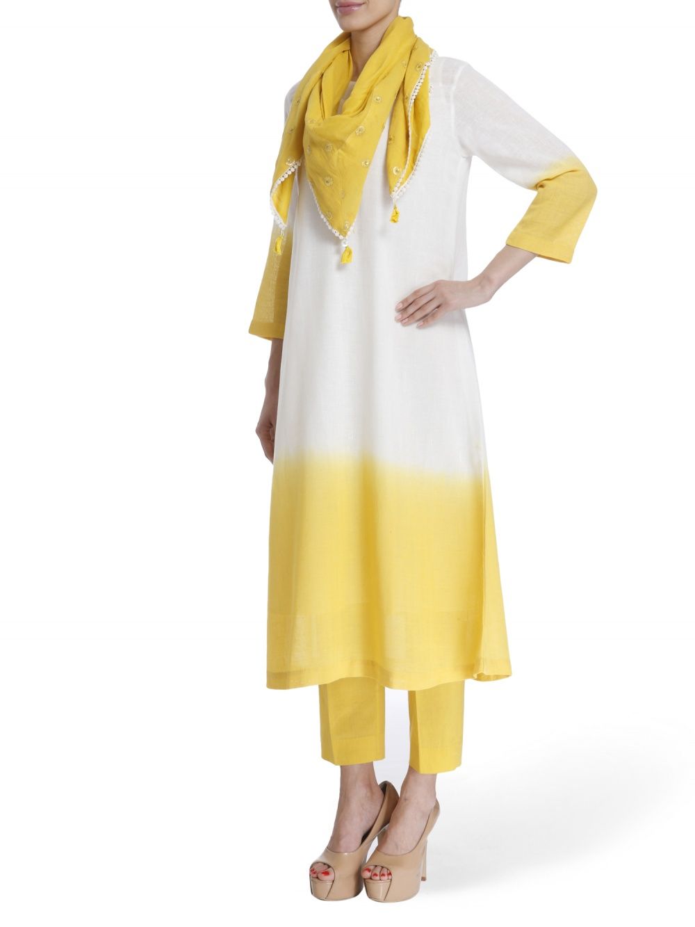 Yellow Linen Dip Dyed Set With Minimal Details Paired With Embroidered Stole .